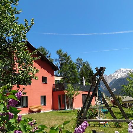Apartament Chasa Felix Scuol Pokój zdjęcie
