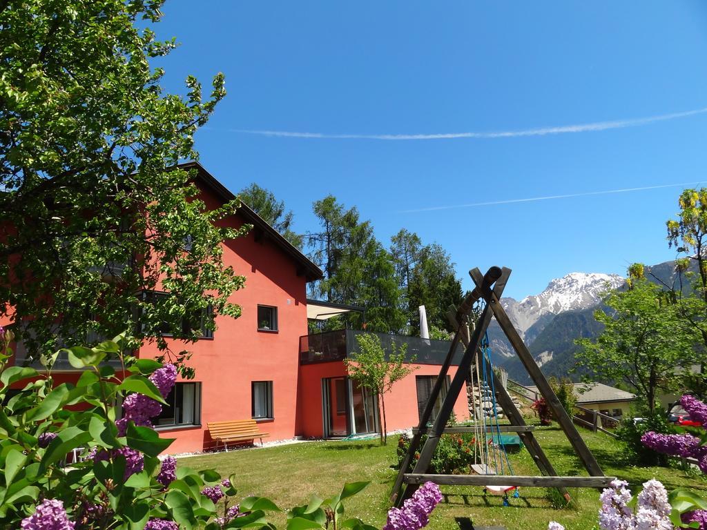 Apartament Chasa Felix Scuol Pokój zdjęcie