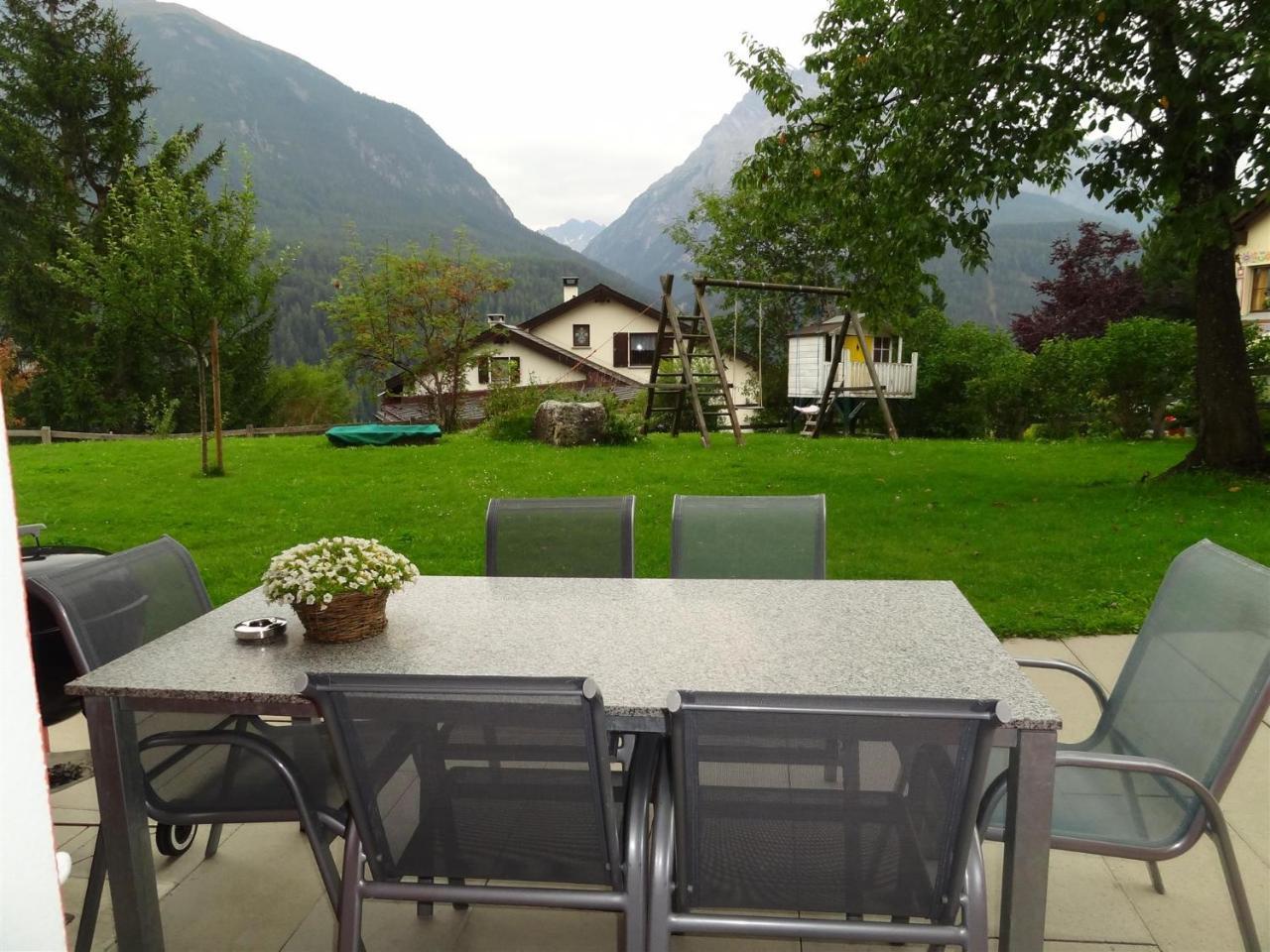 Apartament Chasa Felix Scuol Zewnętrze zdjęcie